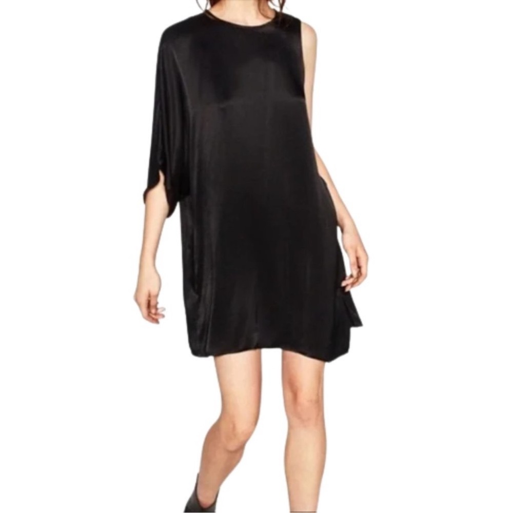 Zara Black Asymmetrical One-Shoulder Shift Dress